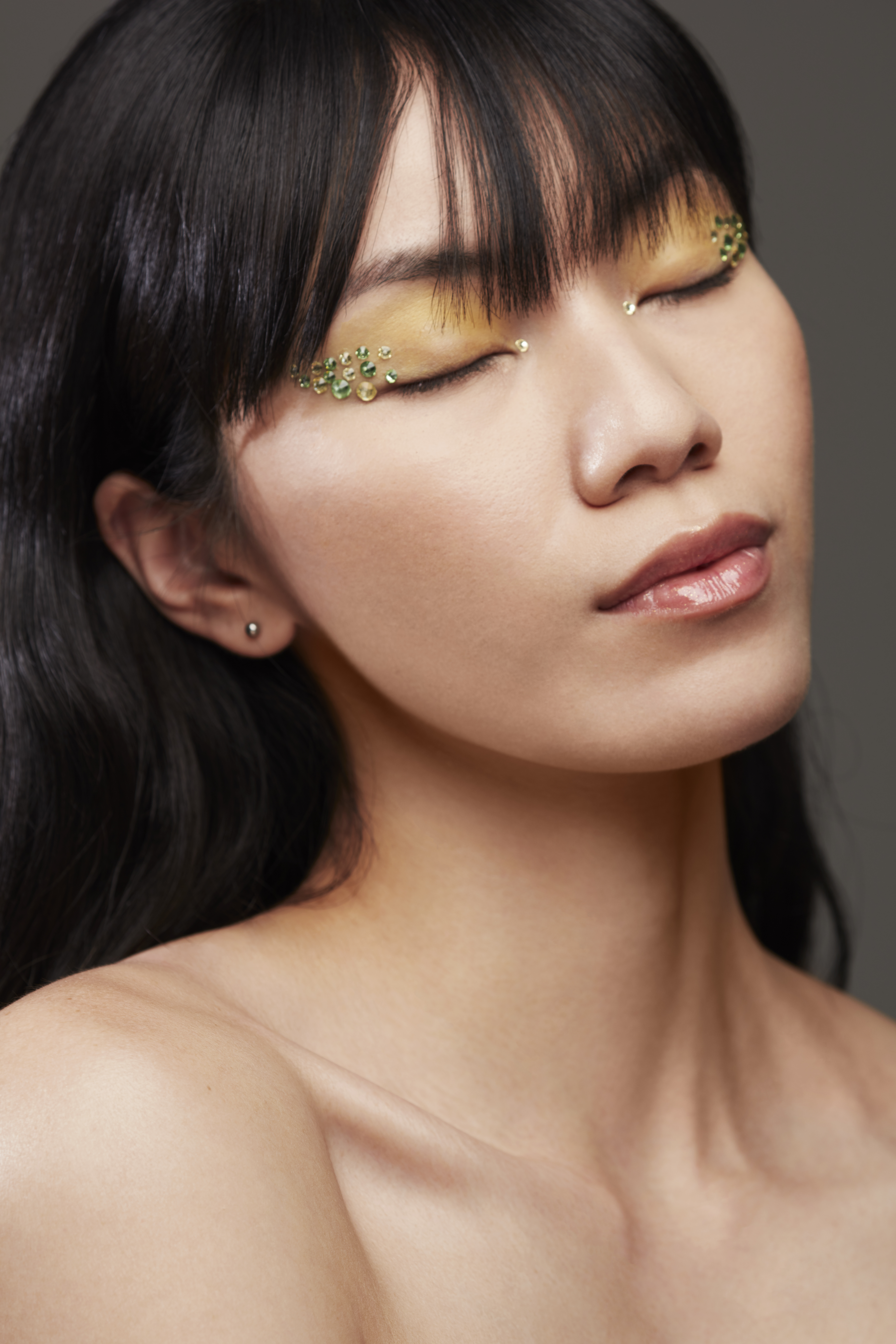 Darin Apinya beauty portrait
